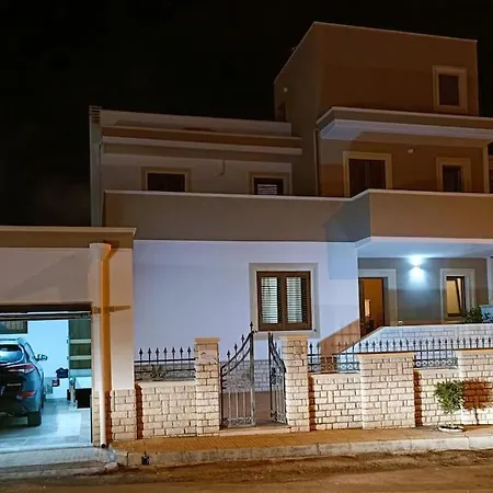 Сasa de vacaciones Casa Mandorle Ugento