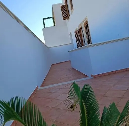 Casa Mandorle *